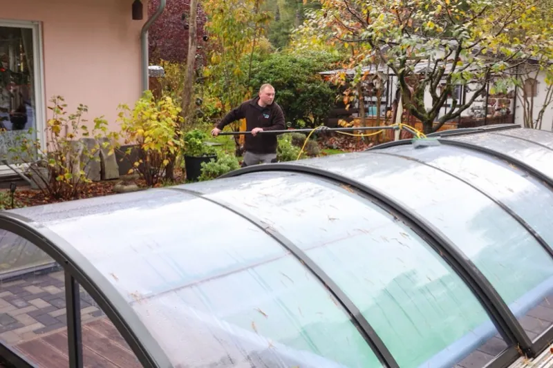 Wintergarten und Terrassenüberdachung Reinigung